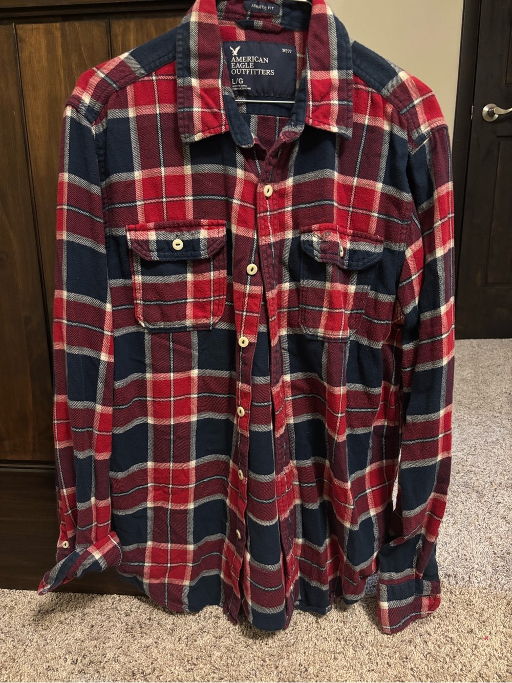 American Eagle Outfitters Red and Navy Plaid Button-Down Shirt - Men’s L/G